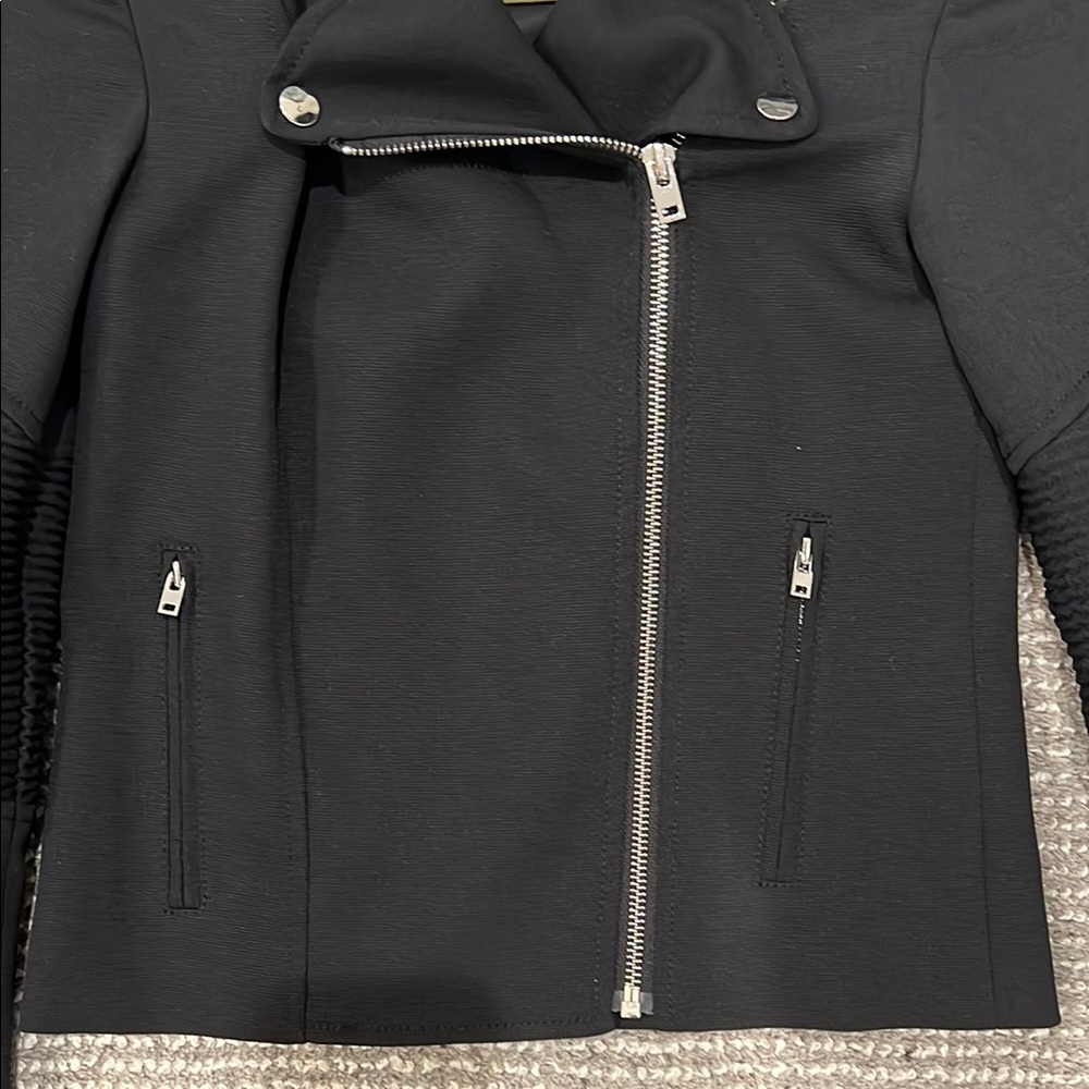 Wilfred Black Jacket - Picture 4 of 7
